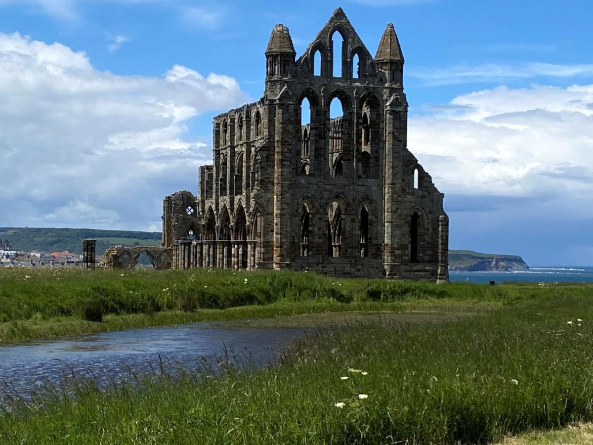 Demeter Cottage Whitby Esterno foto