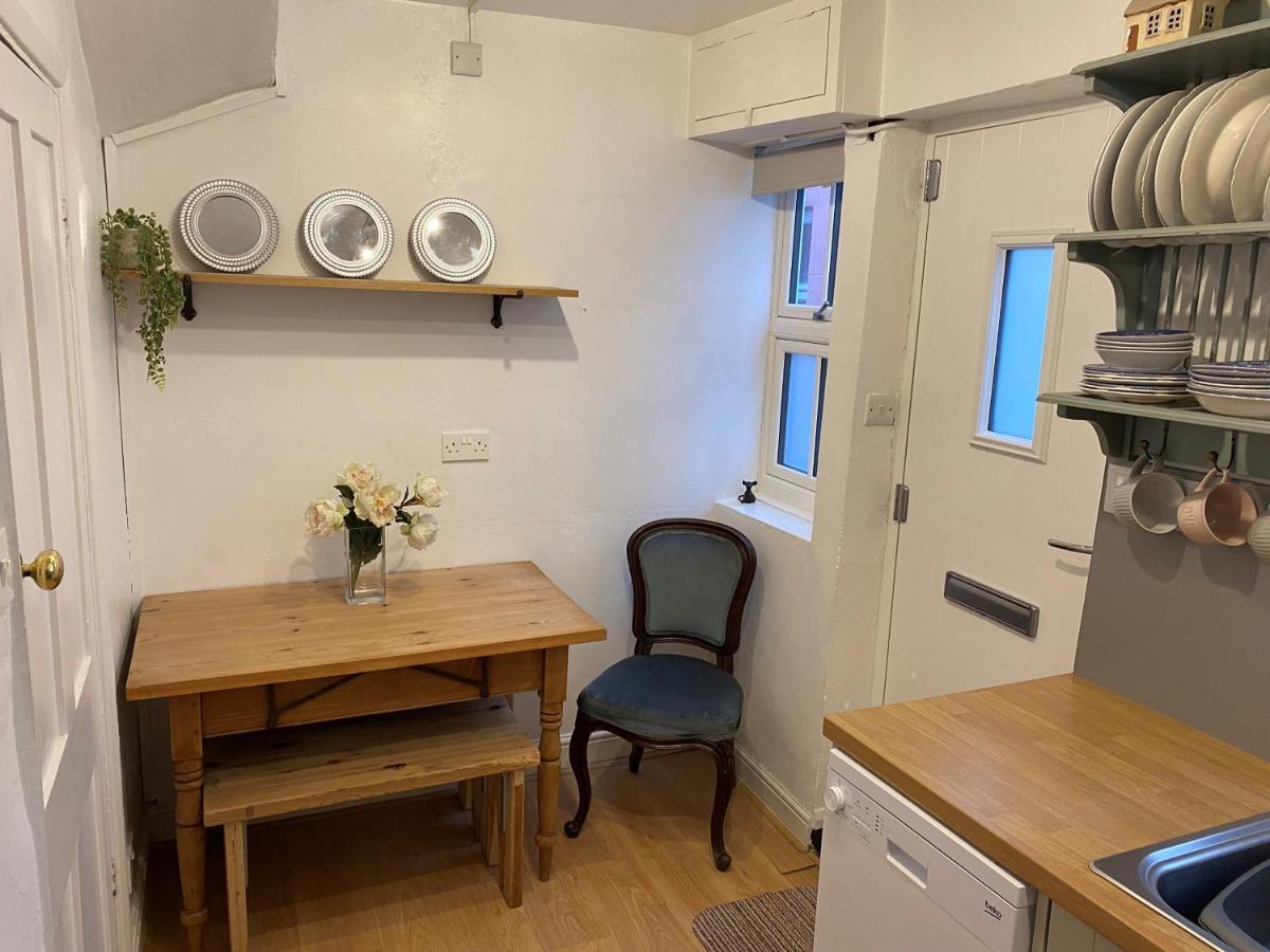Demeter Cottage Whitby Esterno foto